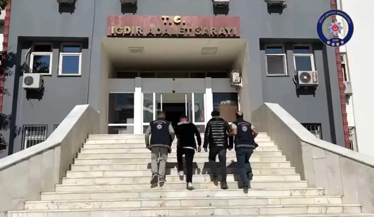 igdirda duzensiz gocmen operasyonu 10 afgan yakalandi k2SdMUVa.jpg