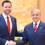 vance-ve-serif-iran-gorusmeleri-oncesinde-bir-araya-geldi-Vbj9tXS2