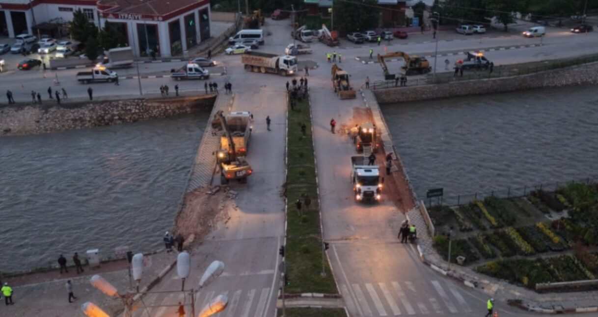 Tokat’ta ÇEDAŞ Köprüsü İçin Acil Yıkım Kararı Alındı