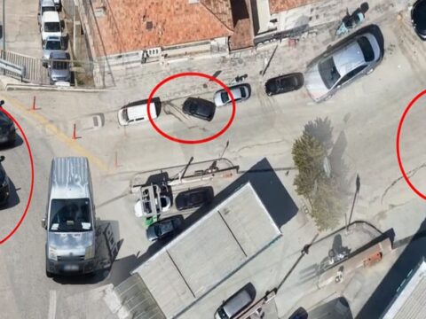 Ehliyetsiz Sürücüden Kaçış Planı: Ters Yöne Girerek Trafiği Karıştırdı