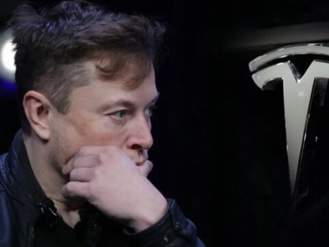 Elon muskin en zor yili sirketleri kan kaybederken itiraf etti KFswKcWR