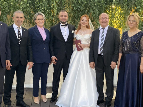 Meral aksener dugunde goruntulendi iyi partili ismin paylasimi kriz yaratti S3fTb7cs